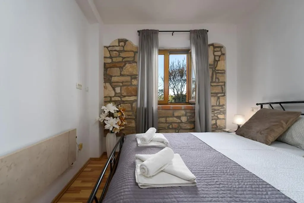 Apartmán Rosello 1 Novigrad Istria 0*,